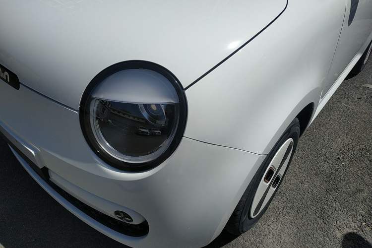 Used CHANGAN NEVO Lumin 2026 Model Treasure Edition 205km Passionate Beige Ningde Left Front Headlight