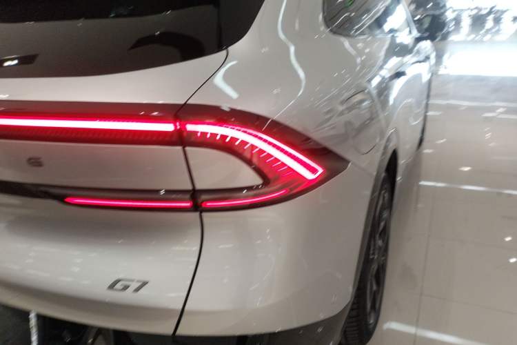 Used XPeng G7 2025 702 Max Right Rear Taillight