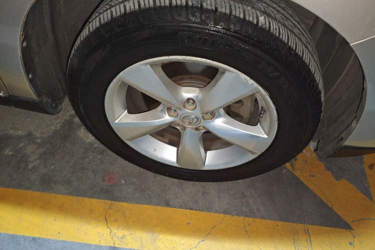 Used Lexus RX Classic 2011 270 Elegant Edition Right Front Wheel Hub