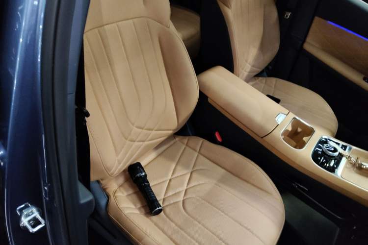 Used Geely Galaxy Galaxy Xingjian 7 EM-i 2025 120km Flagship Edition