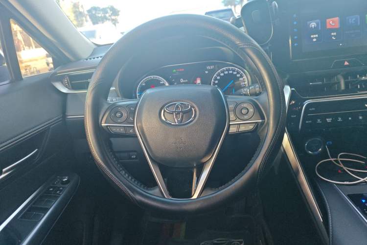 Used Toyota Venza 2022 Dual-Engine 2.5L CVT Two-Wheel Drive Luxury Edition Steering Wheel