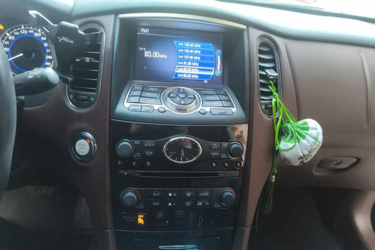 Used Infiniti QX50 2015 2.5L Enjoyment Edition