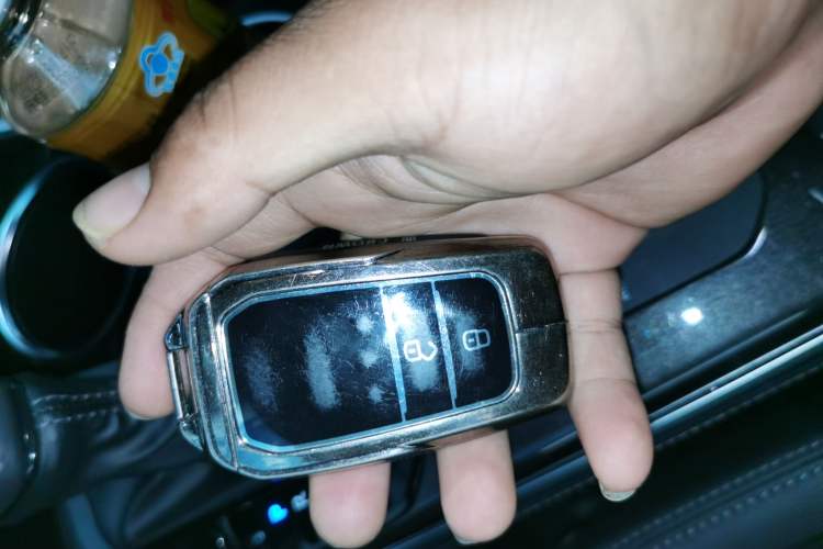 Used Toyota Crown Kluger 2023 2.5L HEV Four-Wheel Drive Luxury Edition Vehicle Key