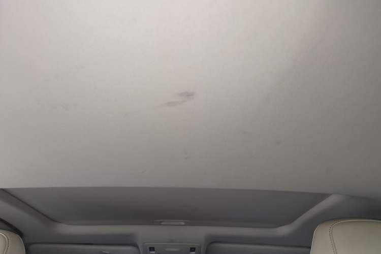 Used Lexus ES 2013 300h Elite Edition
