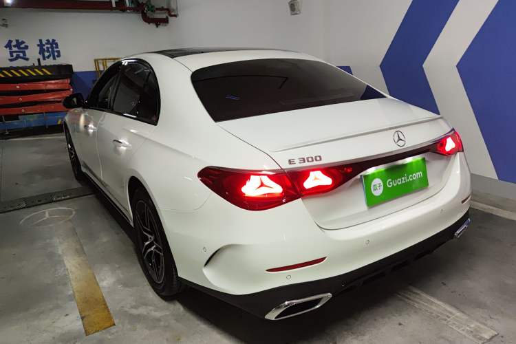 Used Mercedes-Benz E-Class 2024 E 300 Fashion Sport Edition
