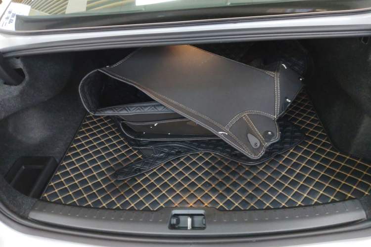 Used Volvo S60 2025 B4 Zhiyi Luxury Edition
