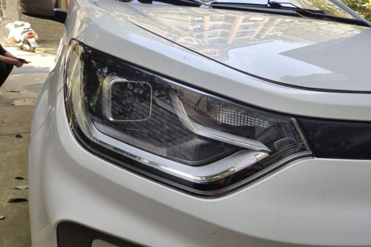 Used SOL E10X 2021 150 km Basic Version

