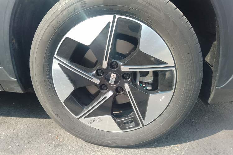 Used Geely Galaxy E5 2026 Model 610km Long-Distance Edition
