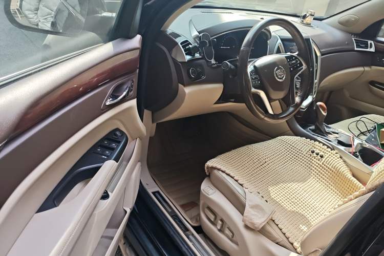 Used Cadillac SRX 2013 3.0L Elite Model