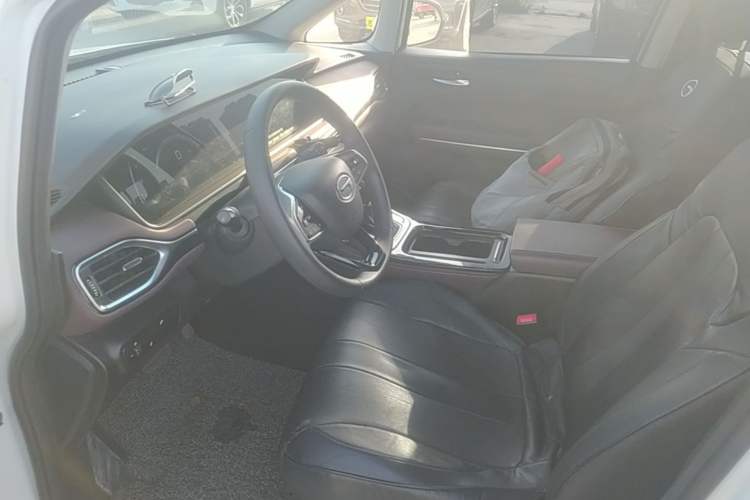 Used GAC Trumpchi M6 2023 PRO 270T DCT Elite Edition
