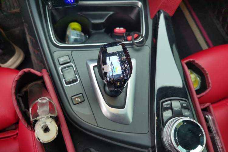 Used BMW 4 Series 2014 428i Convertible Design Package