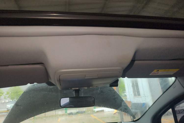 Used Peugeot 3008 2015 1.6THP Automatic Trend Edition Headliner