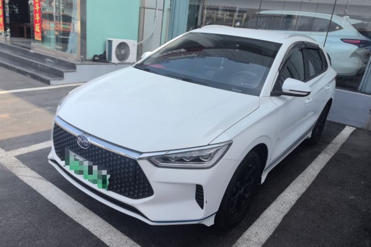 Used BYD e2 2019 Standard Range Model – Smart & Comfortable Version