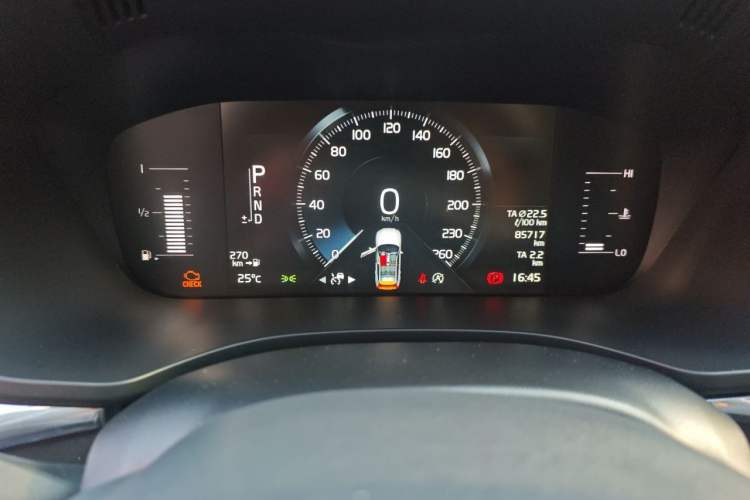 Used Volvo XC60 2018 T5 4x4 Zhiyi Edition
