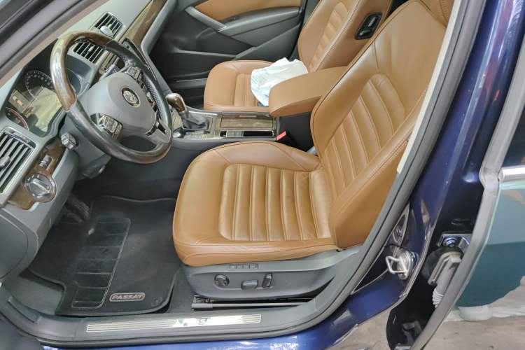 Used Volkswagen Passat 2013 3.0L V6 DSG Flagship Edition
