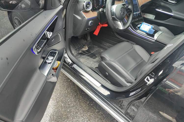 Used Mercedes-Benz C-Class 2022 Facelift C 260 L Driver Seat