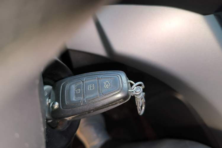 Used Ford Kuga 2015 1.5L GTDi Two-Wheel Drive Fashion Edition