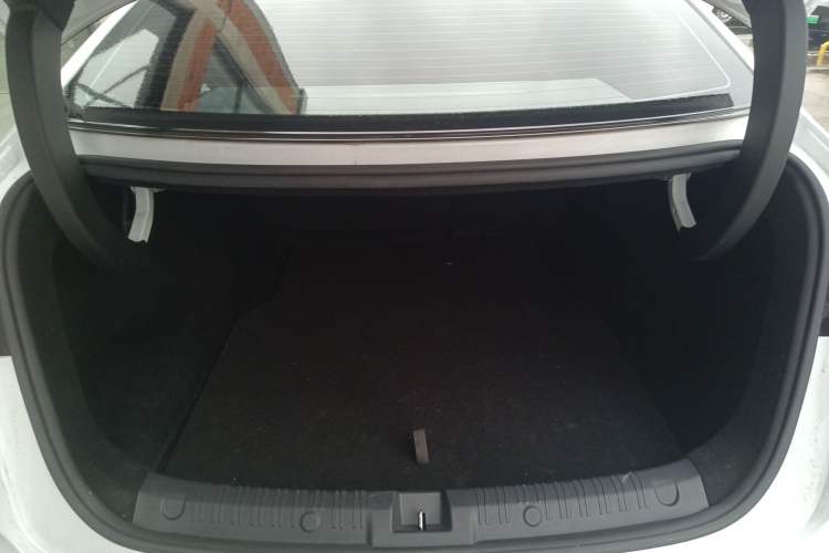 Used BYD Qin L 2024 DM-i 120KM Beyond Model Trunk