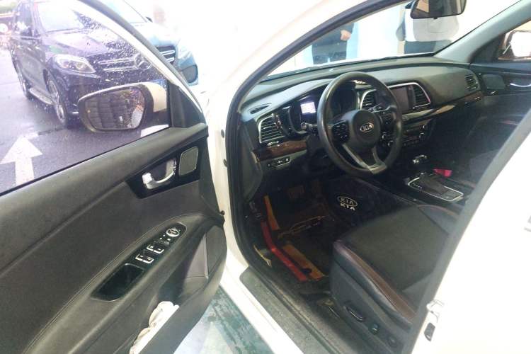 Used Kia K3 (Kai Shen) 2017 1.8L Automatic GLS Driver Seat