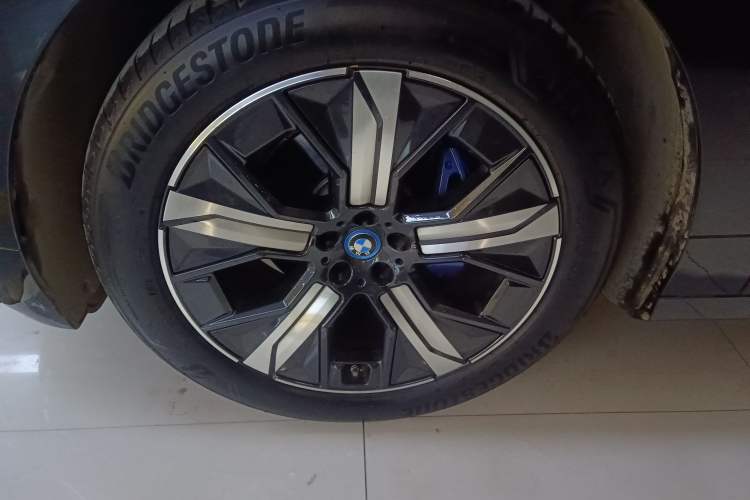 Used BMW iX 2023 Updated xDrive40
