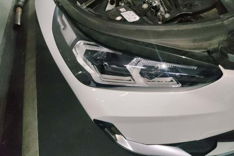 Used BMW X1 2023 sDrive25Li X Design Package Right Front Headlight