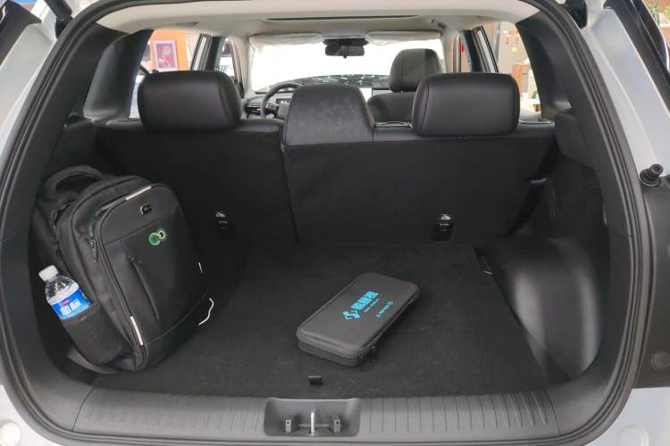 Used AION V 2024 Aion Tyrannosaurus 520 Intelligent Premium Edition Trunk