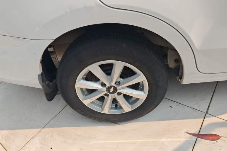 Used Chevrolet Sail 2013 Sedan 1.2L Manual Fashion Edition