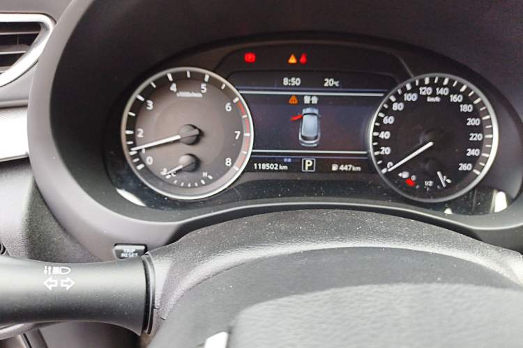 Used Infiniti QX50 2018 2.0T Four-Wheel Drive Elite Edition Odometer Close Up