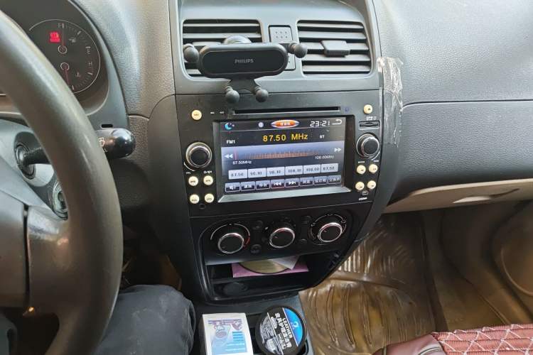 Used Suzuki SX4 S-Cross 2012 1.6L Manual - Practical Upgraded Version
