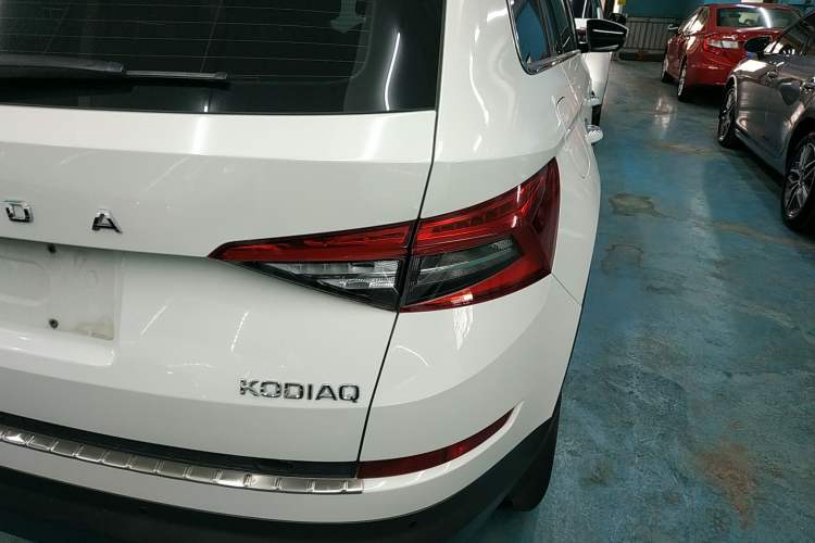 Used Skoda Kodiaq 2018 Facelifted TSI330 5-Seater Two-Wheel-Drive Comfort Edition