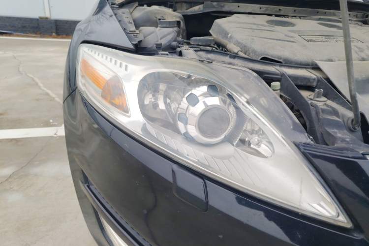 Used Ford Mondeo 2011 2.0L GTDi 200 Luxury Edition