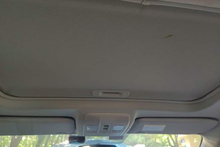 Used Mazda CX-5 2015 2.0L Automatic Two-Wheel Drive Urban Version Headliner