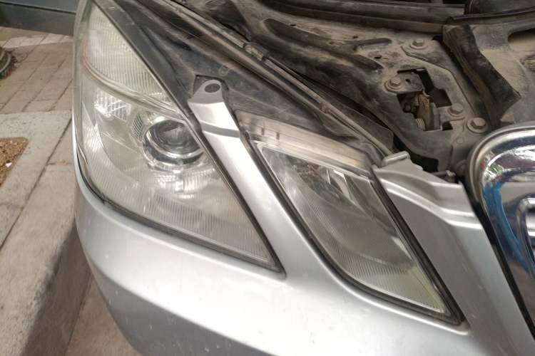 Used Mercedes-Benz E-Class 2013 E 260 L CGI Elegant Model