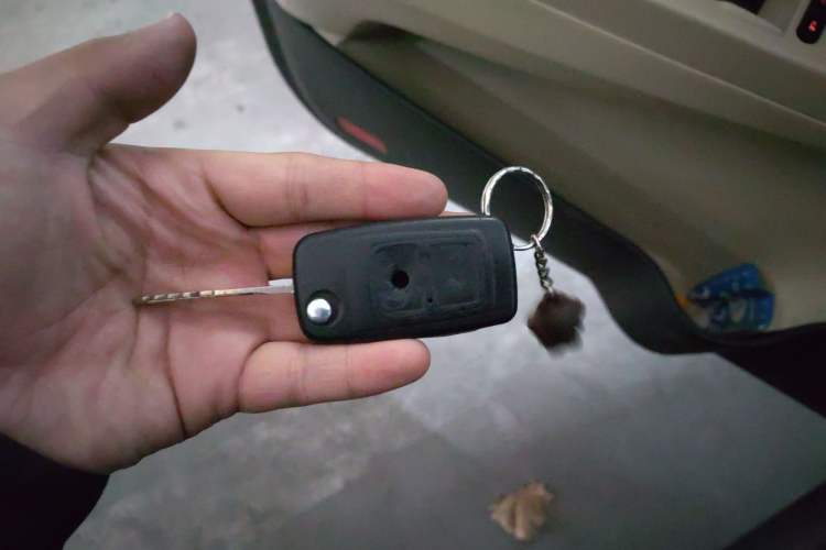 Used Chery Fengyun 2 2013 Hatchback 1.5L Manual Ruiyi Edition