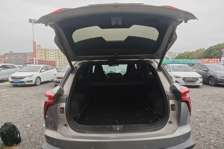 Used Haval XY 2022 1.5T Smart Edition Trunk