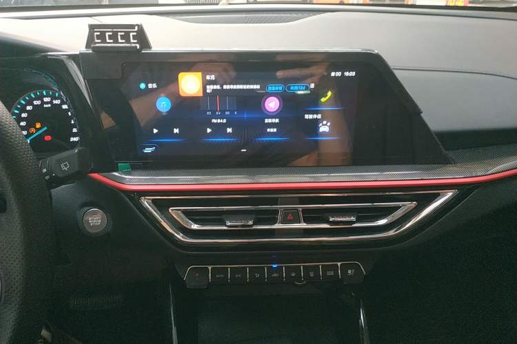 Used CHANGAN OSHAN X5 2023 Enjoy Edition 1.5T DCT Luxury Model
