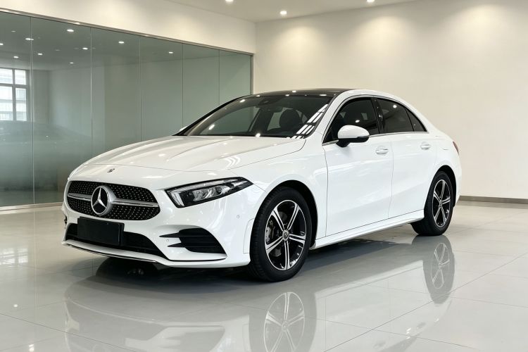 Used Mercedes-Benz A-Class 2022 Revised Version A 200 L Sport Sedan Fashionable Style