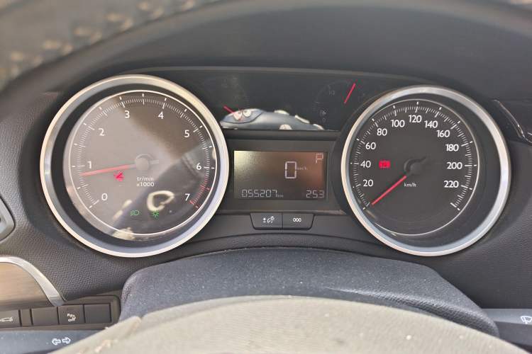 Used Peugeot 408 2014 1.8L Automatic Luxury Edition
