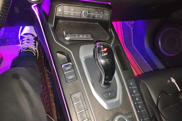 Used Wey VV5 2021 1.5T Two-Wheel Drive Smart Pioneer