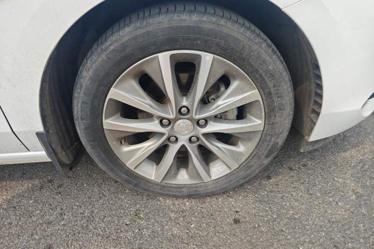 Used Buick GL6 2021 323T Mild Hybrid Connect Luxury Model
