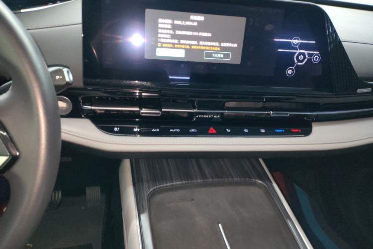 Used CHANGAN NEVO Q05 2025 Truly Delicious Version 125 Leading-Edge Edition Audio And AC Panel