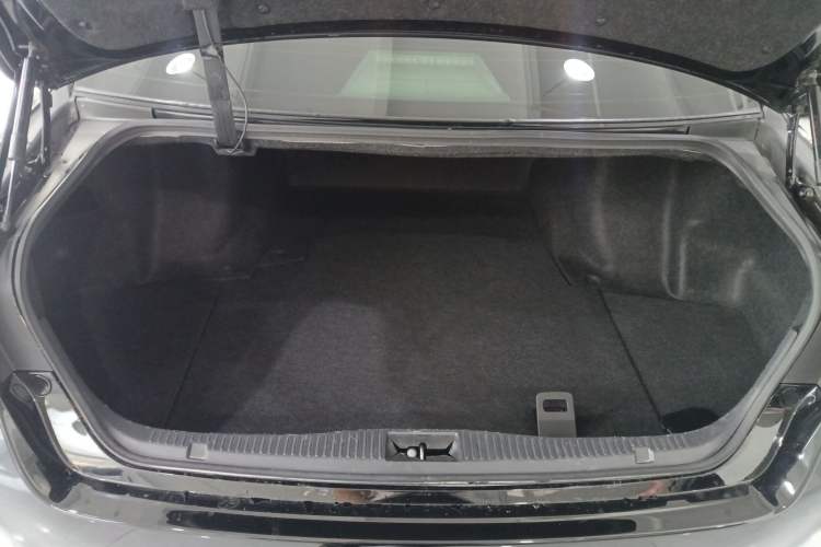 Used Toyota Crown 2018 2.0T Pioneer Edition
