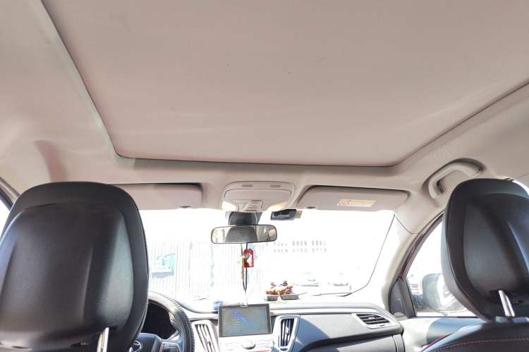 Used Soueast DX7 2017 1.5T Automatic Luxury Model Headliner