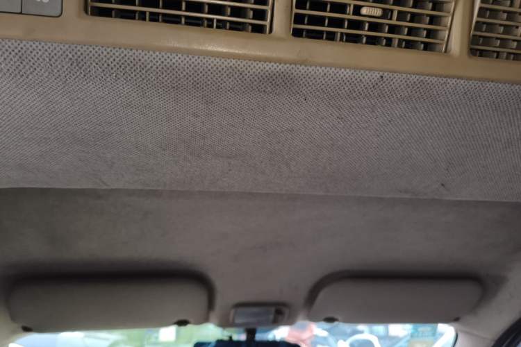 Used Wuling Rongguang V 2016 1.5L Standard Version