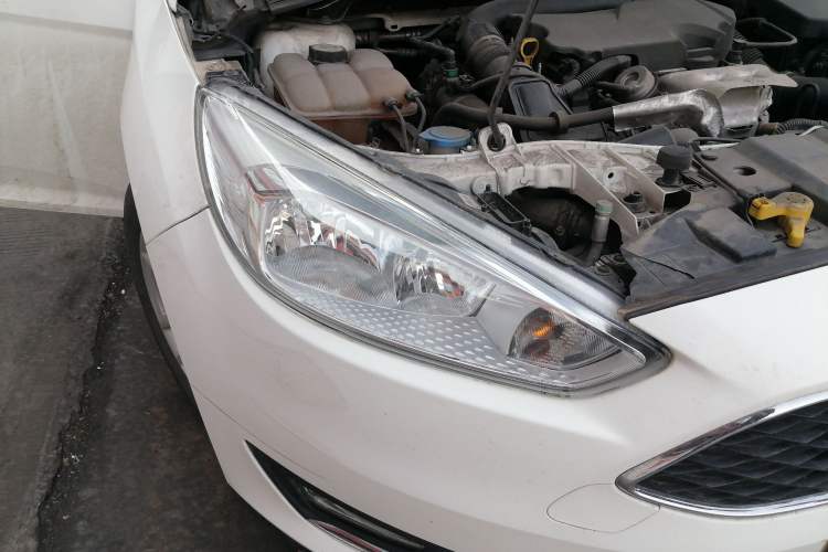 Used Ford Focus 2015 Hatchback EcoBoost 125 Automatic Supreme Style Edition