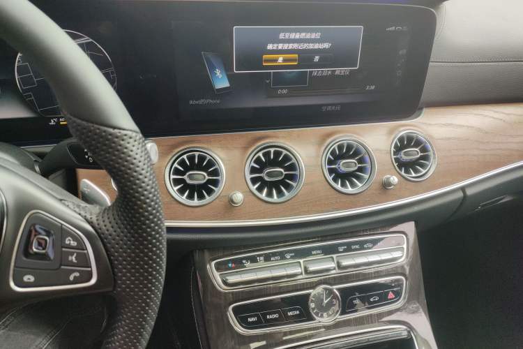 Used Mercedes-Benz E-Class 2016 E 300 L Stylish Model