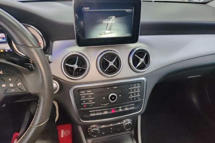 Used Mercedes-Benz GLA 2016 GLA 200 Sport Edition
