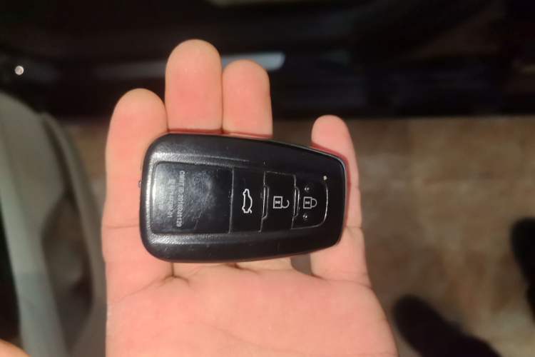 Used Toyota Camry 2019 2.5G Luxury Edition China VI Standard