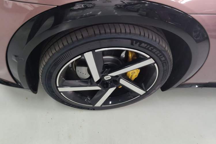 Used Xiaomi Auto YU7 2025 Ultra-Long Range High-Performance All-Wheel-Drive Max Edition
