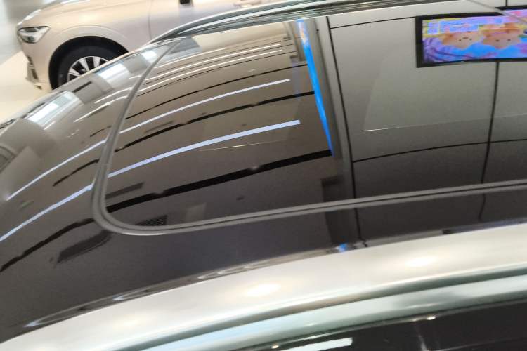 Used Volvo XC60 2025 B5 Four-Wheel Drive Smart & Advanced Luxury Edition